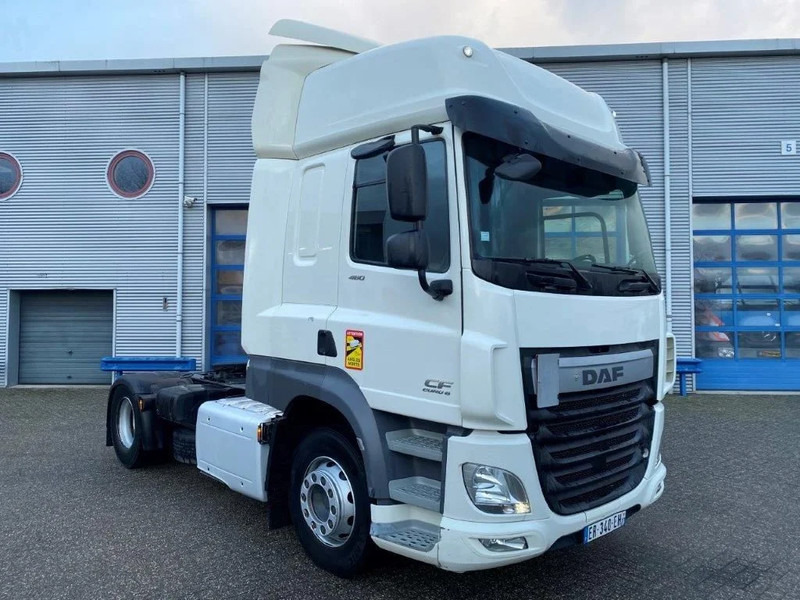 DAF CF460 / AUTOMATIC / PARK COOL / SPACE CAB / EURO-6 / 2017 - Tractor: foto 2 DAF CF460 / AUTOMATIC / PARK COOL / SPACE CAB / EURO-6 / 2017 - Tractor: foto 2