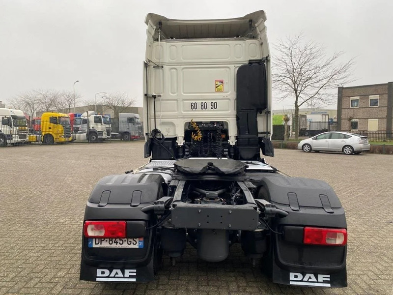 DAF XF106-460 / AUTOMATIC / DEB / PARKCOOL / AIRCO / EURO-6 / 2015 - Tractor: foto 4 DAF XF106-460 / AUTOMATIC / DEB / PARKCOOL / AIRCO / EURO-6 / 2015 - Tractor: foto 4