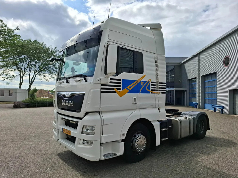 MAN TGX 18.440 / NL TRUCK / TUV:20-02-2026 / DOUBLE TANK / NAVI / FRIDGE / MICROWAVE / ACC / LWDS / AUTOMATIC / EURO-6 / 2016 - Tractor: foto 1 MAN TGX 18.440 / NL TRUCK / TUV:20-02-2026 / DOUBLE TANK / NAVI / FRIDGE / MICROWAVE / ACC / LWDS / AUTOMATIC / EURO-6 / 2016 - Tractor: foto 1