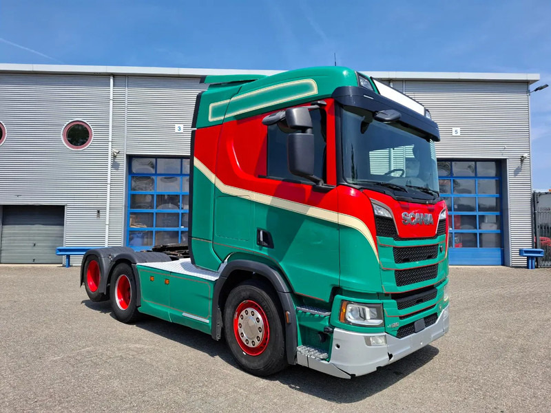 Scania NGS R580 V8 / RETARDER / HYDRAULICS / FULL-AIR / ONLY:644971 KM / LWDS / NAVI / FRIDGE / AUTOMATIC / EURO-6 / 2017 - Tractor: foto 2 Scania NGS R580 V8 / RETARDER / HYDRAULICS / FULL-AIR / ONLY:644971 KM / LWDS / NAVI / FRIDGE / AUTOMATIC / EURO-6 / 2017 - Tractor: foto 2