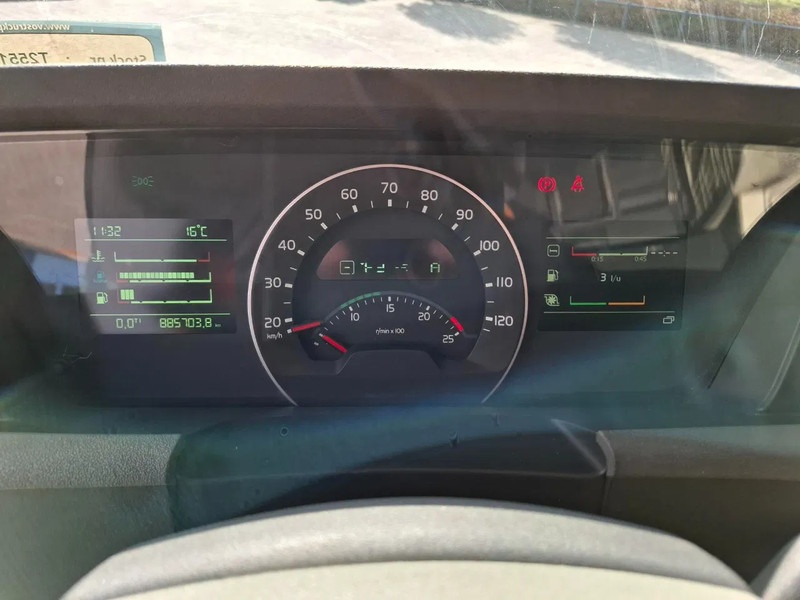 Tractor Volvo FH4-460 / VEB+ / DOUBLE TANK / FRIDGE / AIRCO / AUTOMATIC / EURO-6 / 2014: foto 15 Tractor Volvo FH4-460 / VEB+ / DOUBLE TANK / FRIDGE / AIRCO / AUTOMATIC / EURO-6 / 2014: foto 15