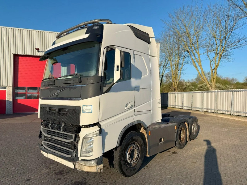 Volvo FH4-500 / ENGINE RUNNING / HYDRAULICS / VEB+ / LWDS / LIFT AXLE / AUTOMATIC / EURO-6 / 2014 - Tractor: foto 1 Volvo FH4-500 / ENGINE RUNNING / HYDRAULICS / VEB+ / LWDS / LIFT AXLE / AUTOMATIC / EURO-6 / 2014 - Tractor: foto 1