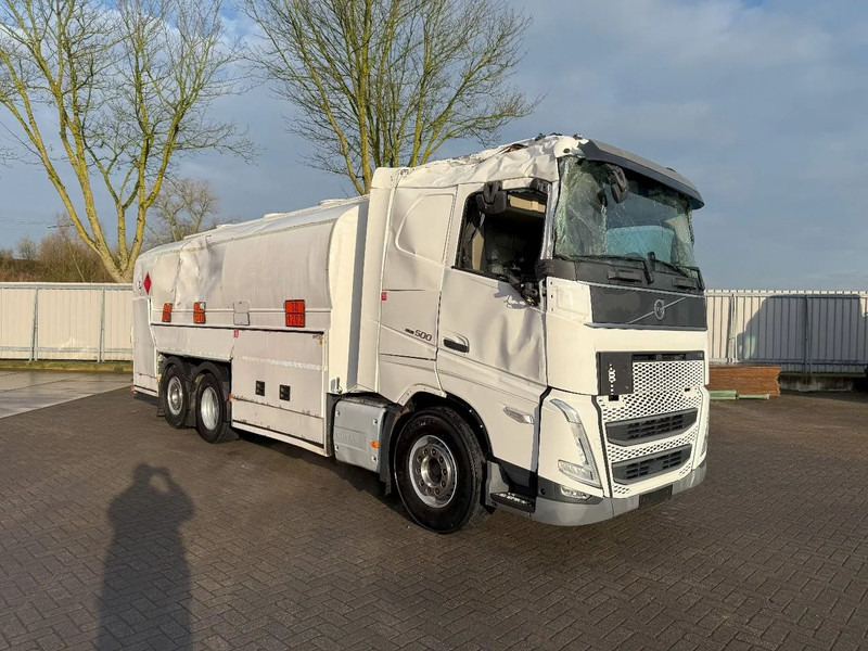 Volvo FH5-500 6X2 / ENGINE RUNNING / LIFT+LENKACHSE / FULL AIR / ADR / EUROTANK / 9-TON FRONT AXLE / EURO-6 / 2022 - Camião cisterna: foto 2 Volvo FH5-500 6X2 / ENGINE RUNNING / LIFT+LENKACHSE / FULL AIR / ADR / EUROTANK / 9-TON FRONT AXLE / EURO-6 / 2022 - Camião cisterna: foto 2