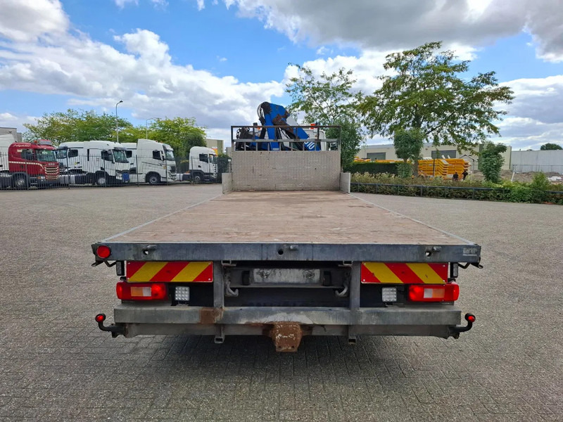 Volvo FL6-220 / HMF 910 / REMOTE / ONLY:493620 KM / AIRCO / FULL-AIR / MANUAL / EURO-3 / 2003 - Camião grua: foto 4 Volvo FL6-220 / HMF 910 / REMOTE / ONLY:493620 KM / AIRCO / FULL-AIR / MANUAL / EURO-3 / 2003 - Camião grua: foto 4