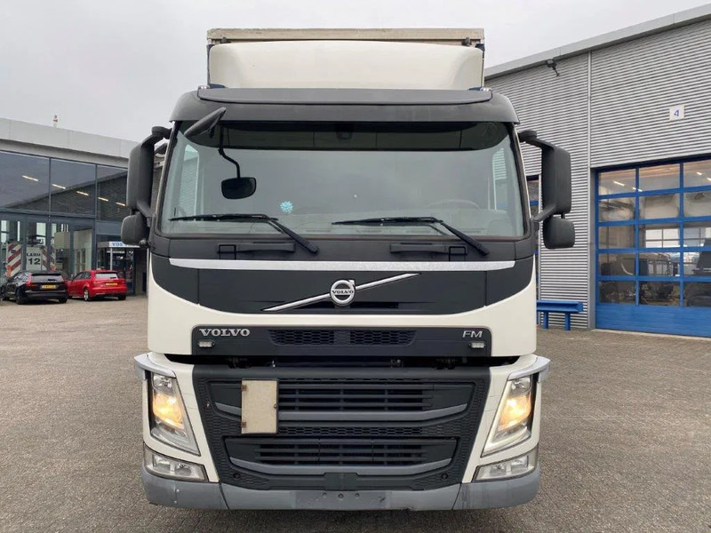 Camião de lona Volvo FM11-330 / LOW KM'S:472120 KM / LWDS / FULL-AIR / NAVI / CURTAIN SAILS / PLATFORM 2500KG / AUTOMATIC / EURO-6 / 2016: foto 12