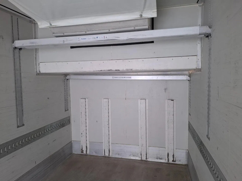 Locação financeira de Volvo FM11-330 / VEB / LWDS / ONLY:442862 KM / CARRIER SUPRA 1250 / DOPPELSTOCK / PLATFORM 2TON / DATALOG / FULL-AIR / TOP CONDITION / Volvo FM11-330 / VEB / LWDS / ONLY:442862 KM / CARRIER SUPRA 1250 / DOPPELSTOCK / PLATFORM 2TON / DATALOG / FULL-AIR / TOP CONDITION /: foto 10