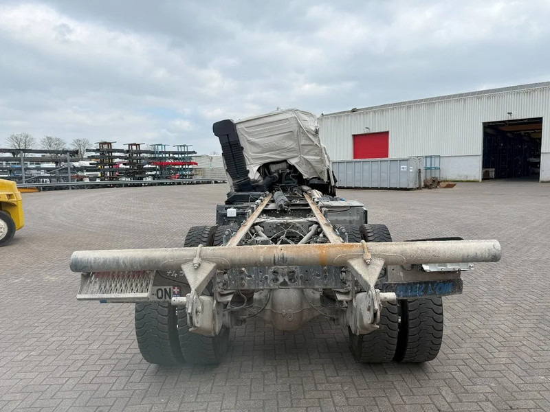 Volvo FMX5-430 / 8X4 / ONLY:31000 KM / VEB / ALCOA / PTO / AUTOMATIC / EURO-6 / 2023 - Camião chassi: foto 4 Volvo FMX5-430 / 8X4 / ONLY:31000 KM / VEB / ALCOA / PTO / AUTOMATIC / EURO-6 / 2023 - Camião chassi: foto 4