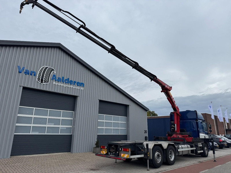 DAF CF85-360 6x2 HMF 1580 / 4S, EURO 5 - Camião grua: foto 3 DAF CF85-360 6x2 HMF 1580 / 4S, EURO 5 - Camião grua: foto 3