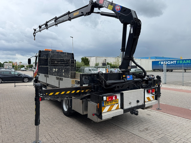 DAF LF45-220 HMF 910 K4 + 1 / Remote Control - Camião grua: foto 5 DAF LF45-220 HMF 910 K4 + 1 / Remote Control - Camião grua: foto 5