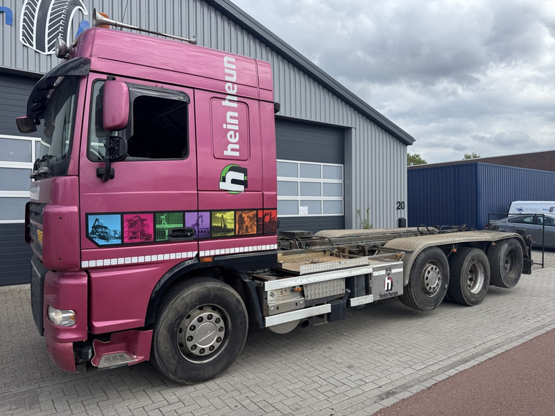 DAF XF-510 8x2 Chassis, Manual - Camião chassi: foto 1 DAF XF-510 8x2 Chassis, Manual - Camião chassi: foto 1