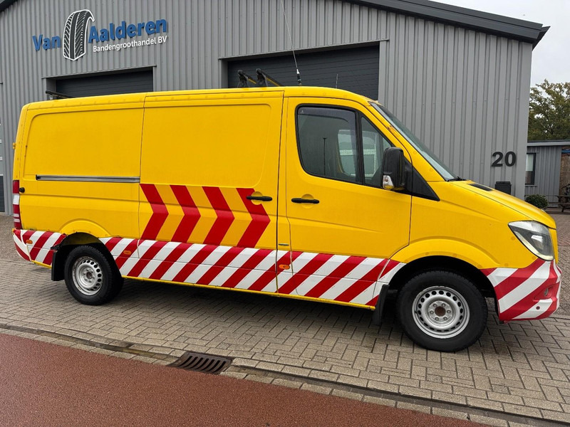 Mercedes-Benz 319 L2/H1 BF3 Begleit-/Convooi-/Begleiding-/Camper - Furgão: foto 2 Mercedes-Benz 319 L2/H1 BF3 Begleit-/Convooi-/Begleiding-/Camper - Furgão: foto 2