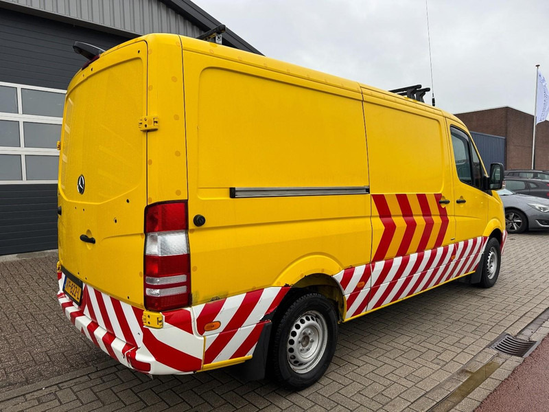 Mercedes-Benz 319 L2/H1 BF3 Begleit-/Convooi-/Begleiding-/Camper - Furgão: foto 3 Mercedes-Benz 319 L2/H1 BF3 Begleit-/Convooi-/Begleiding-/Camper - Furgão: foto 3