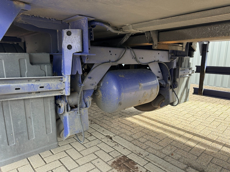 Semi-reboque frigorífico Schmitz Cargobull SCB*S3B Lift- & Steeraxle, Thermo-King SMX, Taillift 2.0 Ton: foto 12