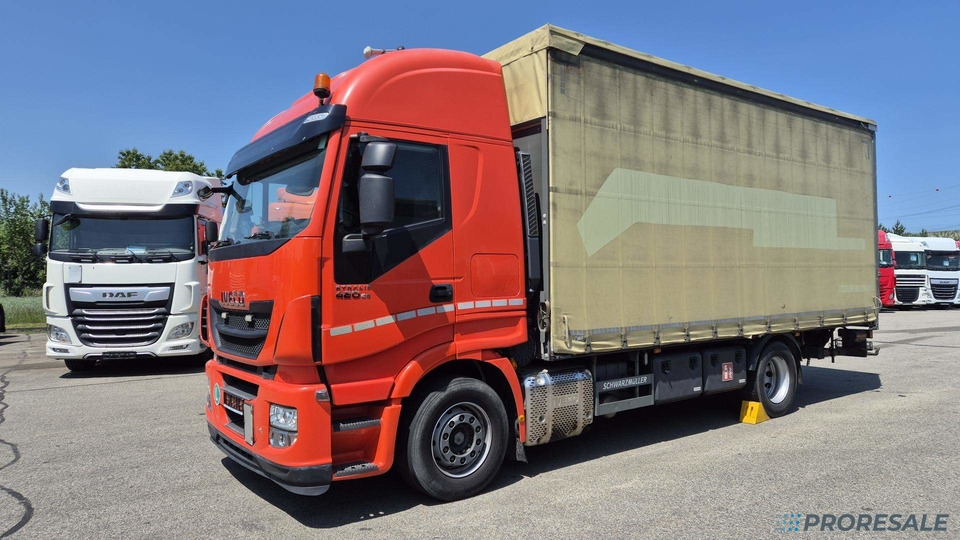 IVECO STRALIS AS 190S42 EURO 6 - valník s plachtou + hydraulické čelo - Camião de lona: foto 2 IVECO STRALIS AS 190S42 EURO 6 - valník s plachtou + hydraulické čelo - Camião de lona: foto 2