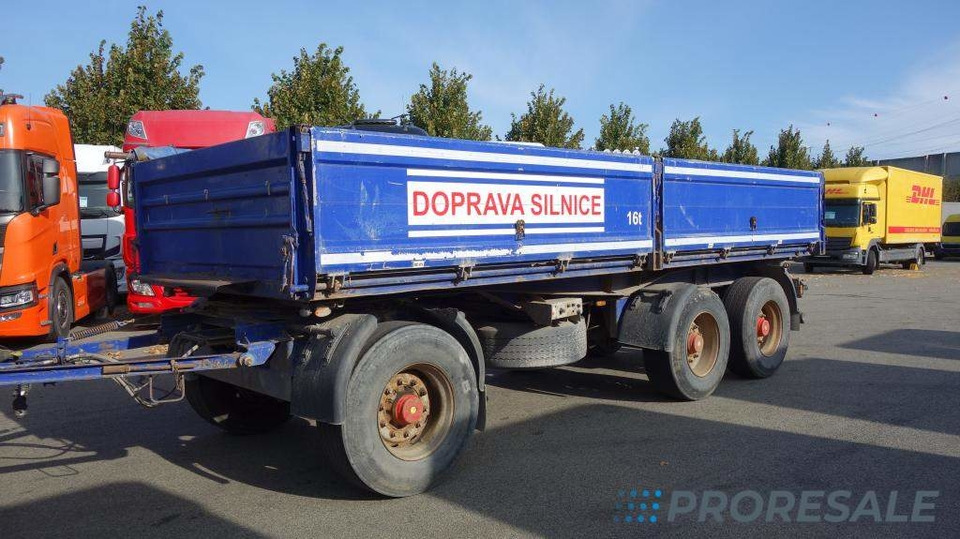 KÖGEL AK 24 P - třístranný sklápěč 12 m3 - Reboque basculante: foto 2 KÖGEL AK 24 P - třístranný sklápěč 12 m3 - Reboque basculante: foto 2