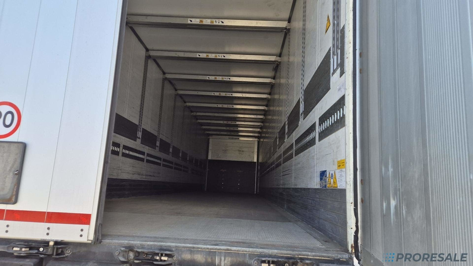 SCHMITZ SKO 24/L - 13.62 skříňový - dvojitá podlaha - Semi-reboque furgão: foto 5 SCHMITZ SKO 24/L - 13.62 skříňový - dvojitá podlaha - Semi-reboque furgão: foto 5
