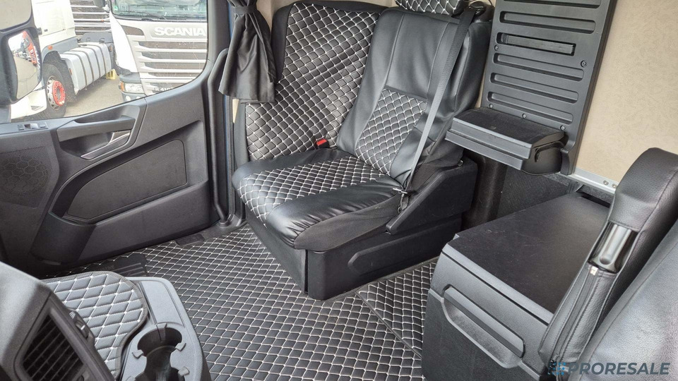 MERCEDES-BENZ ACTROS 1848 LSRL GIGA SPACE EURO 6 - Tractor: foto 5 MERCEDES-BENZ ACTROS 1848 LSRL GIGA SPACE EURO 6 - Tractor: foto 5