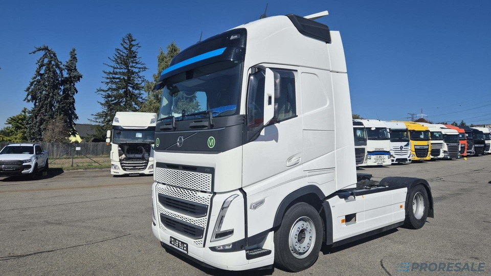 VOLVO FH 460 GLOBE XL EURO 6 TURBOCOMPOUND - Tractor: foto 2 VOLVO FH 460 GLOBE XL EURO 6 TURBOCOMPOUND - Tractor: foto 2