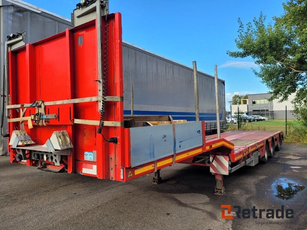 Jumbotrailer maskintrailer DOLL S3L -2018 - Semi-reboque baixa: foto 1 Jumbotrailer maskintrailer DOLL S3L -2018 - Semi-reboque baixa: foto 1