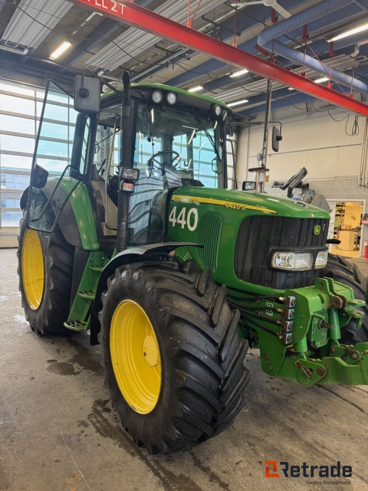 JOHN DEERE 6420S - 7114 timer - 2006 Modell - Máquina agrícola: foto 4 JOHN DEERE 6420S - 7114 timer - 2006 Modell - Máquina agrícola: foto 4