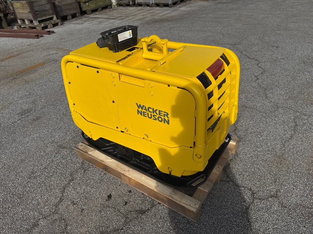 Pladevibrator Wacker Neuson Dpu80 R Remote - Placas vibratórias: foto 2 Pladevibrator Wacker Neuson Dpu80 R Remote - Placas vibratórias: foto 2
