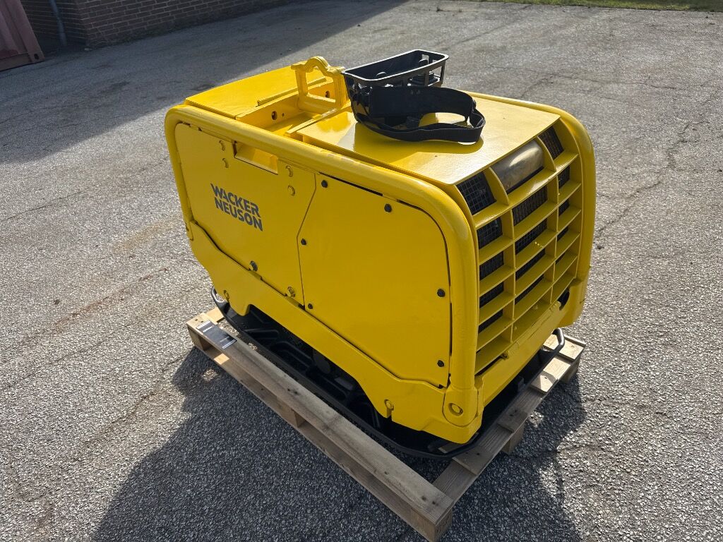 Pladevibrator Wacker Neuson Dpu80 R Remote - Placas vibratórias: foto 4 Pladevibrator Wacker Neuson Dpu80 R Remote - Placas vibratórias: foto 4