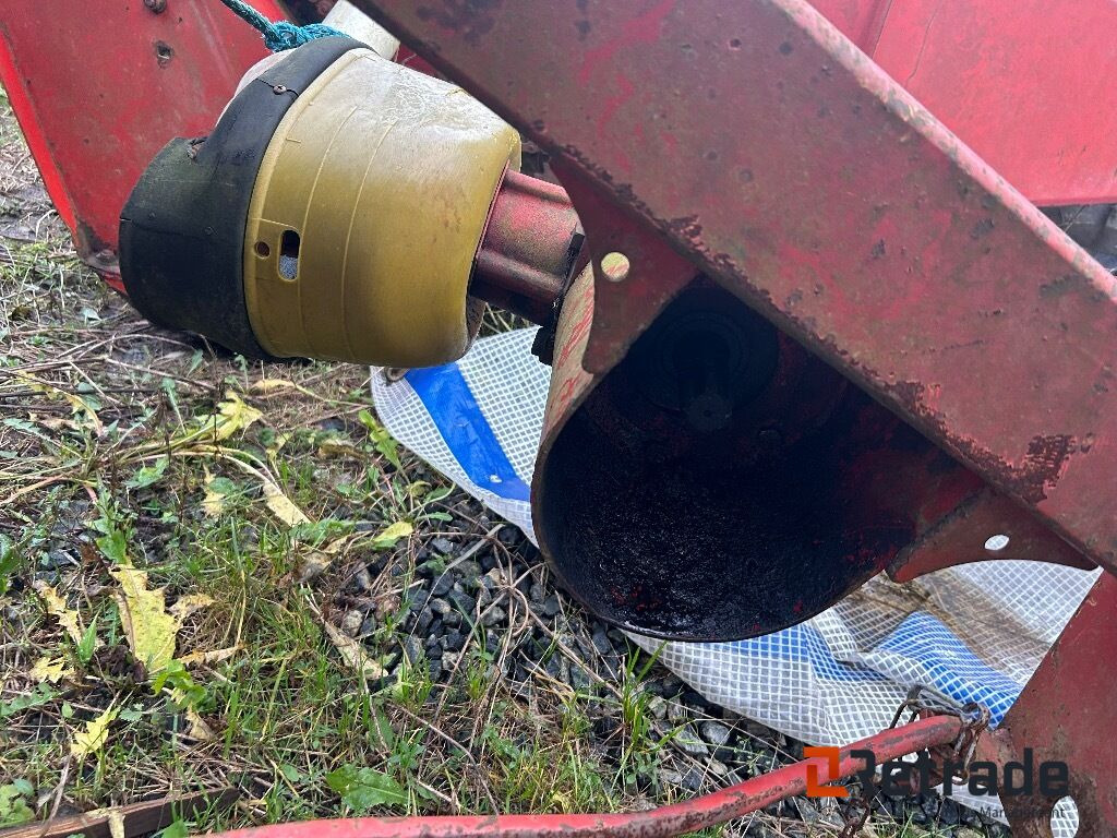 Slåmaskin til Traktor fra Taarup - Gadanheira: foto 5 Slåmaskin til Traktor fra Taarup - Gadanheira: foto 5