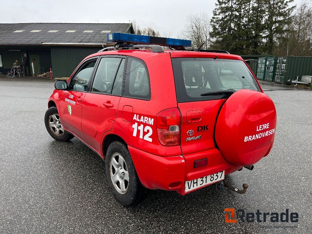 TOYOTA RAV 4 personbil med udrykningsudstyr. - Automóvel: foto 4 TOYOTA RAV 4 personbil med udrykningsudstyr. - Automóvel: foto 4