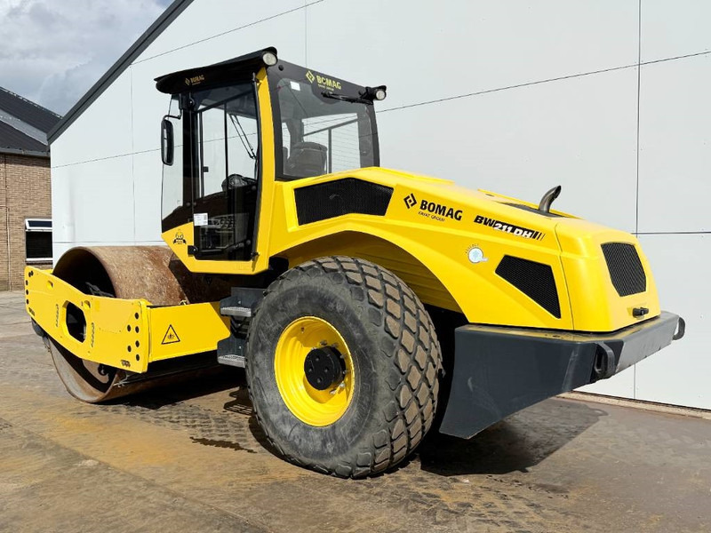Bomag BW211DH-5 - German Machine / Only 1311 Hours! - Rolo: foto 3 Bomag BW211DH-5 - German Machine / Only 1311 Hours! - Rolo: foto 3