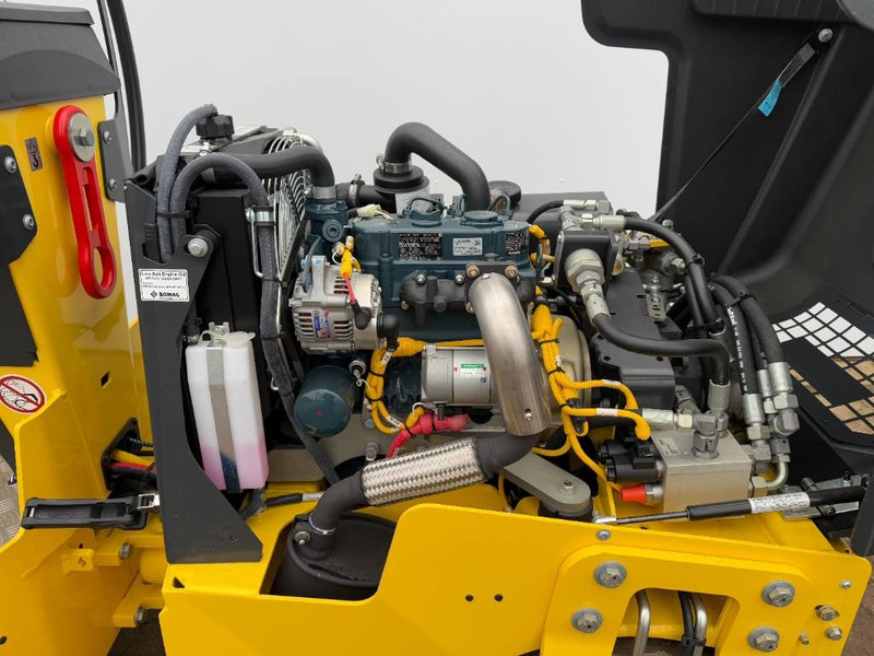 Rolo Bomag BW80AD-5 - New / Unused / 2023 / Kubota Engine: foto 19