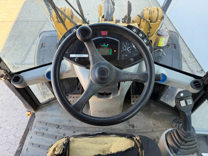 Pá carregadora de rodas Cat 906H - Automatic Greasing / Quick Coupler: foto 9