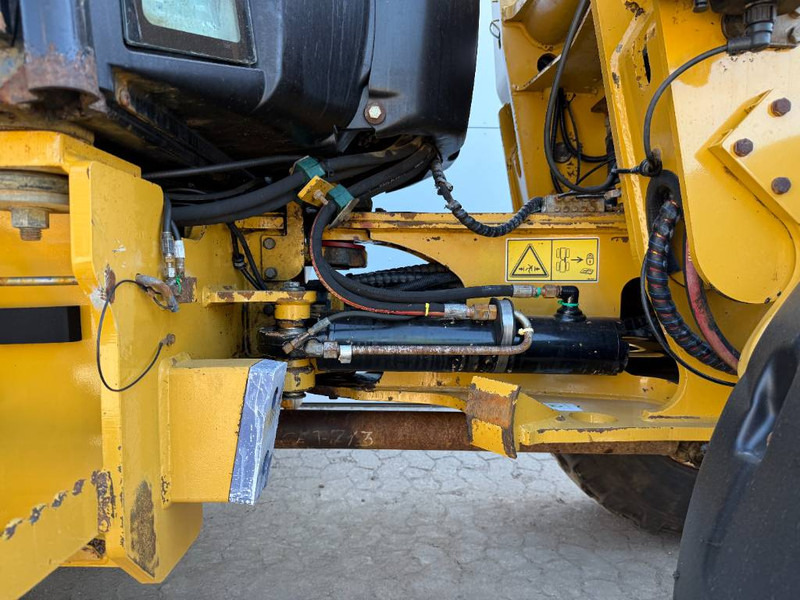 Pá carregadora de rodas Cat 906H - Automatic Greasing / Quick Coupler: foto 18