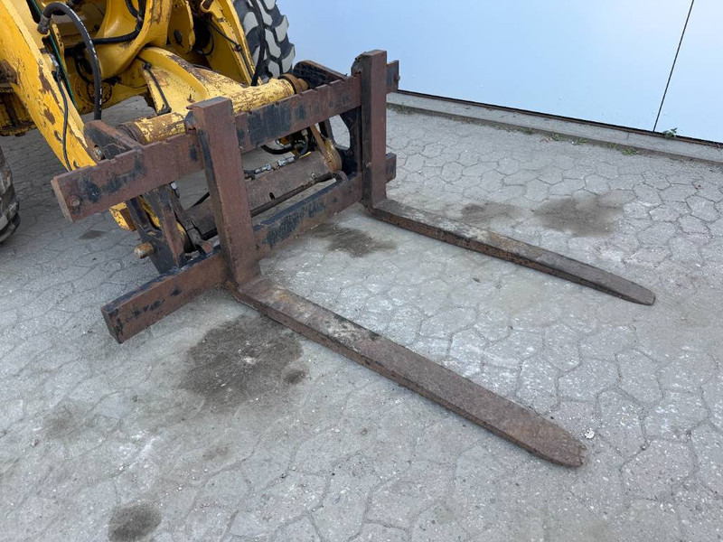 Pá carregadora de rodas Cat 906H - Automatic Greasing / Quick Coupler: foto 13