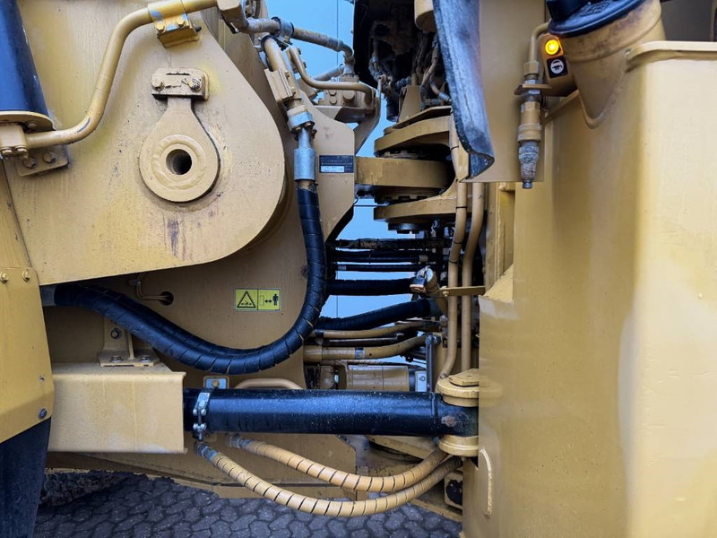 Pá carregadora de rodas Cat 988K - German Machine / Quick Coupler: foto 18 Pá carregadora de rodas Cat 988K - German Machine / Quick Coupler: foto 18