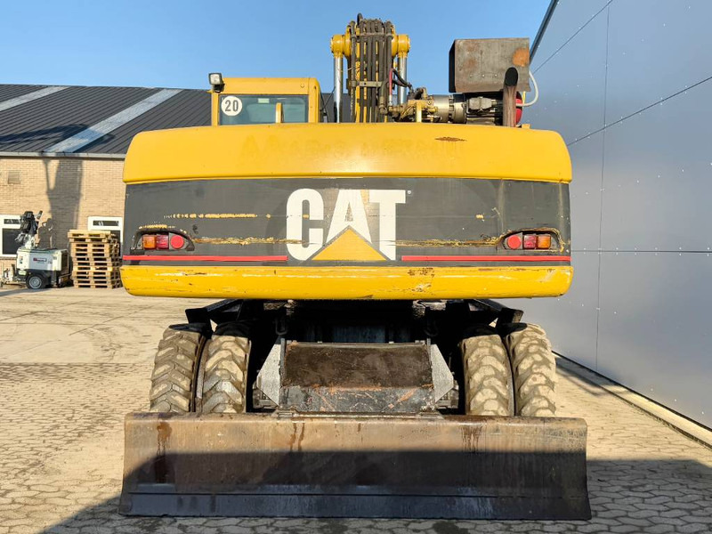 Cat M322C - German Machine / Triple Boom - Escavadeira de rodas: foto 4 Cat M322C - German Machine / Triple Boom - Escavadeira de rodas: foto 4