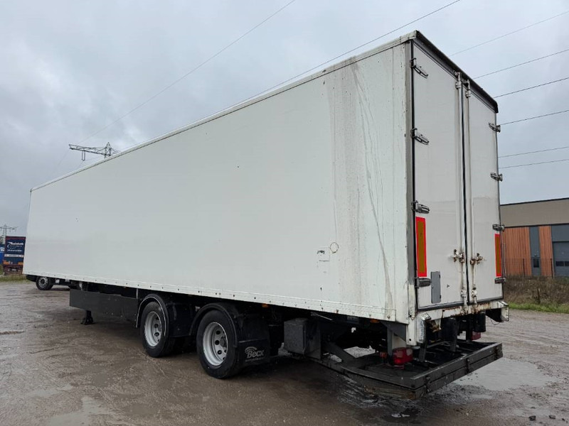 Fruehauf ONCRK 32-220 A - Taillift / Forced Steering - Semi-reboque furgão: foto 2 Fruehauf ONCRK 32-220 A - Taillift / Forced Steering - Semi-reboque furgão: foto 2