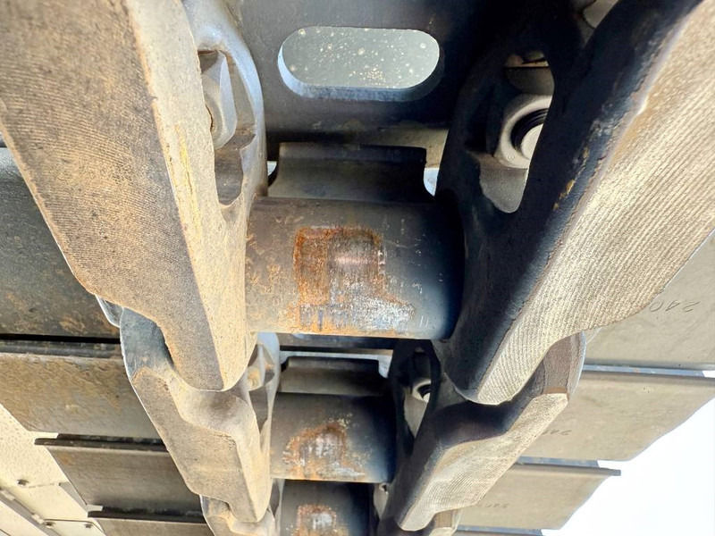 Escavadora de rastos novo Hyundai R210 *2025 Model* - New / Unused / Hammer Lines: foto 20