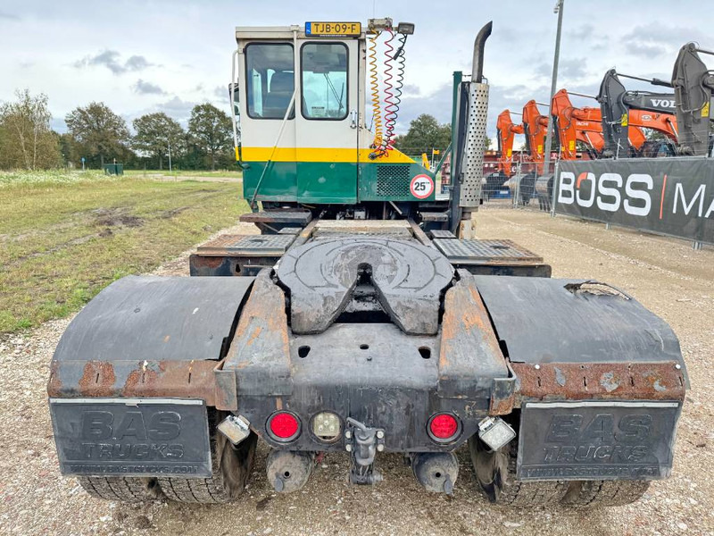 Kalmar PT122 - Top Condition / Cummins Engine - Tractor de terminal: foto 4 Kalmar PT122 - Top Condition / Cummins Engine - Tractor de terminal: foto 4