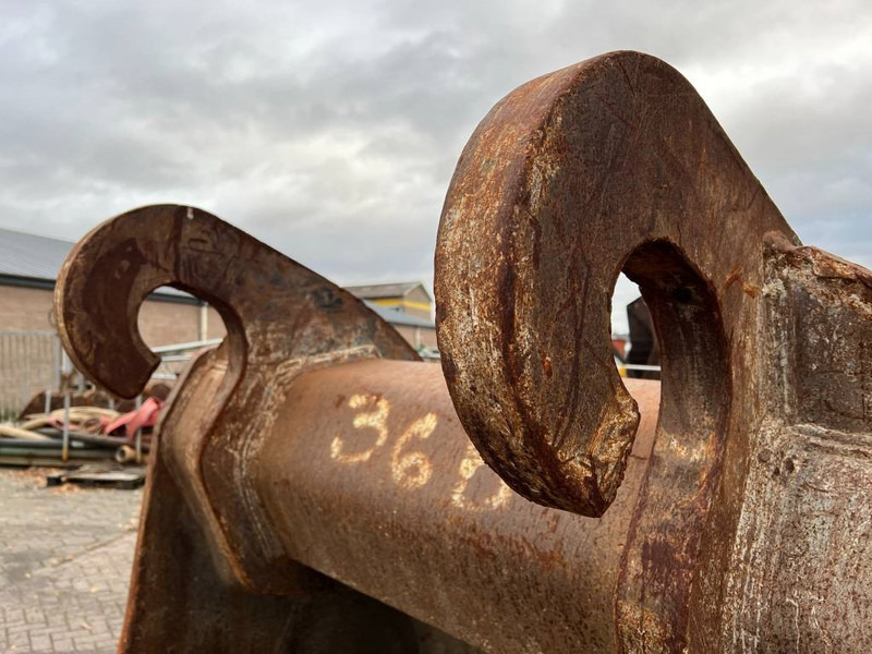 Balde para Máquina de construção Large Bucket CW70 - CAT 365: foto 10