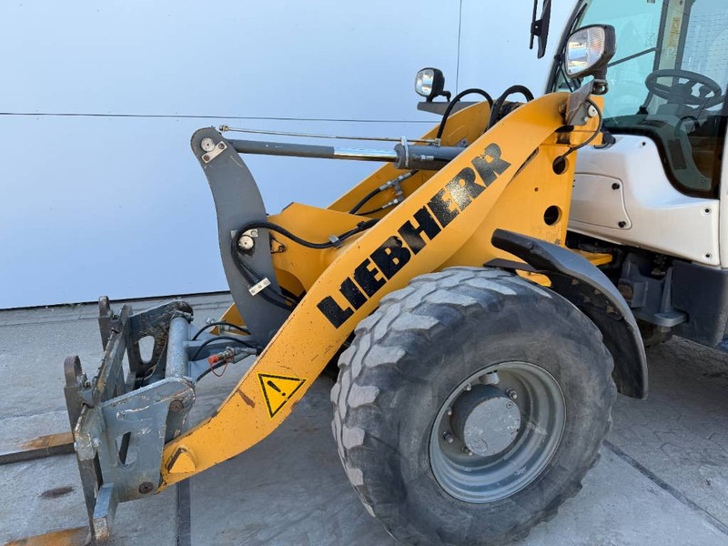 Pá carregadora de rodas Liebherr L506C - German Machine / Quick Coupler: foto 13