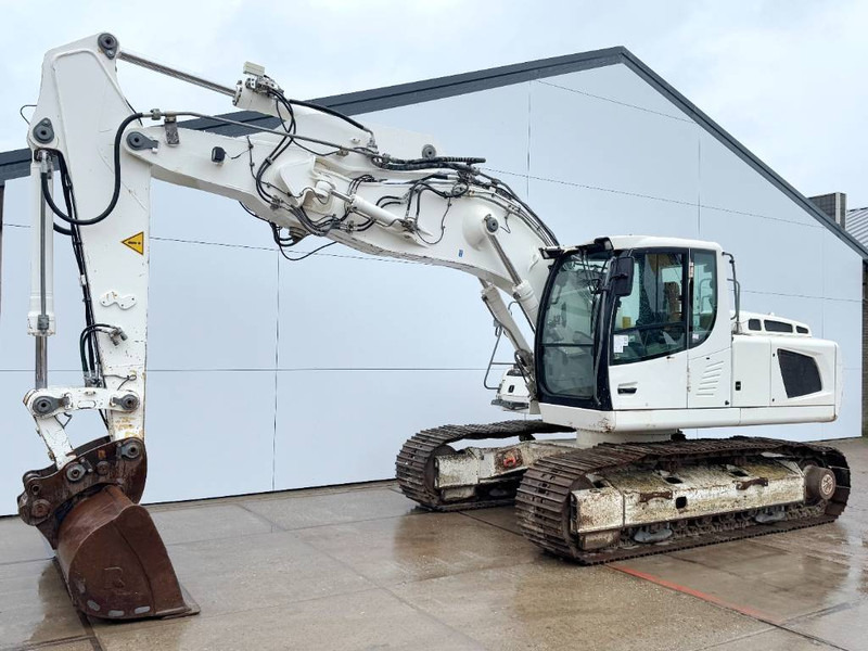 Liebherr R906LC Litronic - 2 Buckets / Quick Coupler - Escavadora de rastos: foto 2 Liebherr R906LC Litronic - 2 Buckets / Quick Coupler - Escavadora de rastos: foto 2