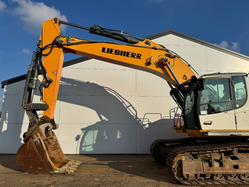 Escavadora de rastos Liebherr R946LC - Hammer Lines / Quick Coupler: foto 18