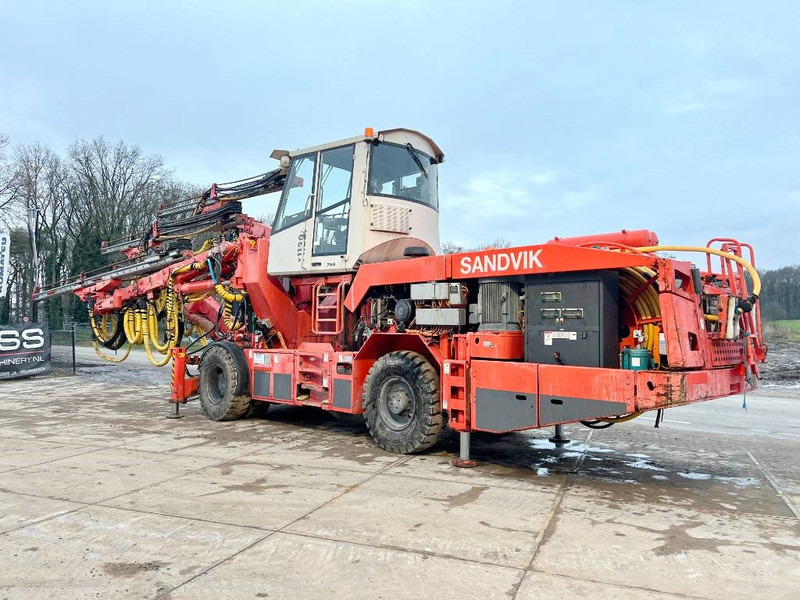 Sandvik DT1130i Drill Rig - Máquina de perfuração: foto 2 Sandvik DT1130i Drill Rig - Máquina de perfuração: foto 2