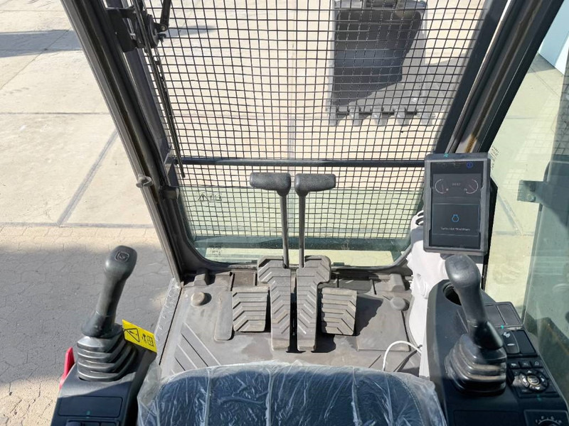 Escavadora de rastos Volvo EC210 - Unused / New 2025 Model / Hammer Lines: foto 9