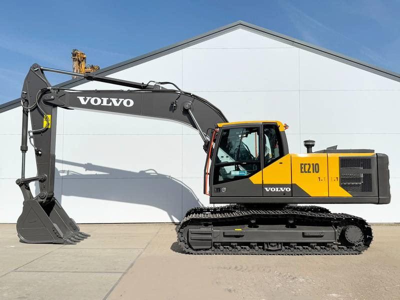 Volvo EC220D - NEW / UNUSED / 2025 Model - Escavadora de rastos: foto 1 Volvo EC220D - NEW / UNUSED / 2025 Model - Escavadora de rastos: foto 1