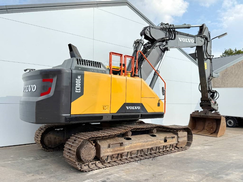 Volvo EC300ENL - Oilquick / Triple Boom / Tilting Bucket - Escavadora de rastos: foto 5 Volvo EC300ENL - Oilquick / Triple Boom / Tilting Bucket - Escavadora de rastos: foto 5