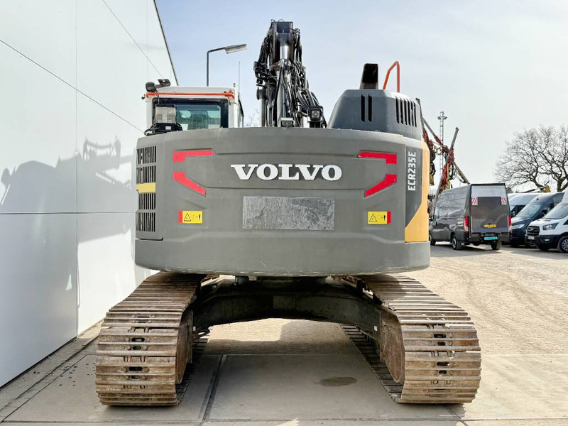 Volvo ECR235EL - Triple Boom / 2 Buckets Included - Escavadora de rastos: foto 4 Volvo ECR235EL - Triple Boom / 2 Buckets Included - Escavadora de rastos: foto 4