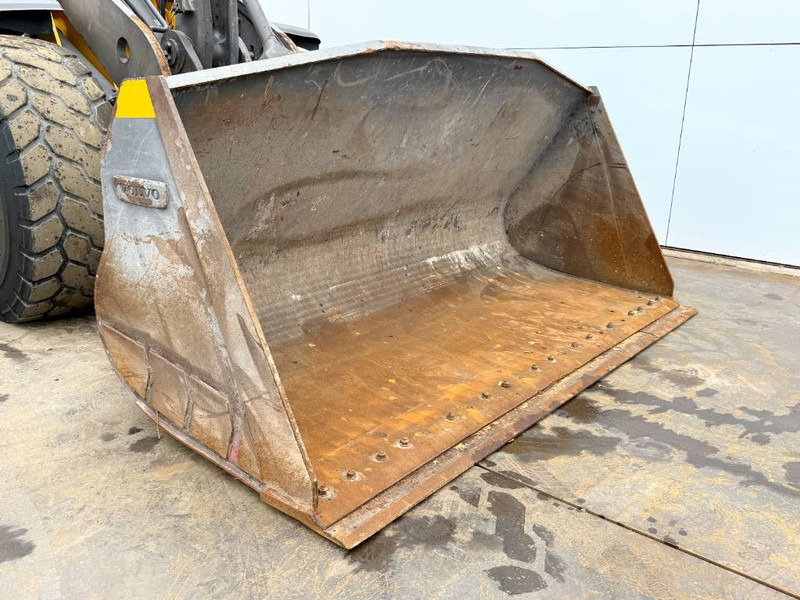 Pá carregadora de rodas Volvo L120H - 3rd Function / Weight System: foto 17 Pá carregadora de rodas Volvo L120H - 3rd Function / Weight System: foto 17