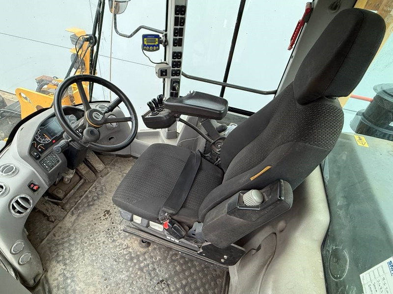 Pá carregadora de rodas Volvo L120H - 3rd Function / Weight System: foto 8 Pá carregadora de rodas Volvo L120H - 3rd Function / Weight System: foto 8