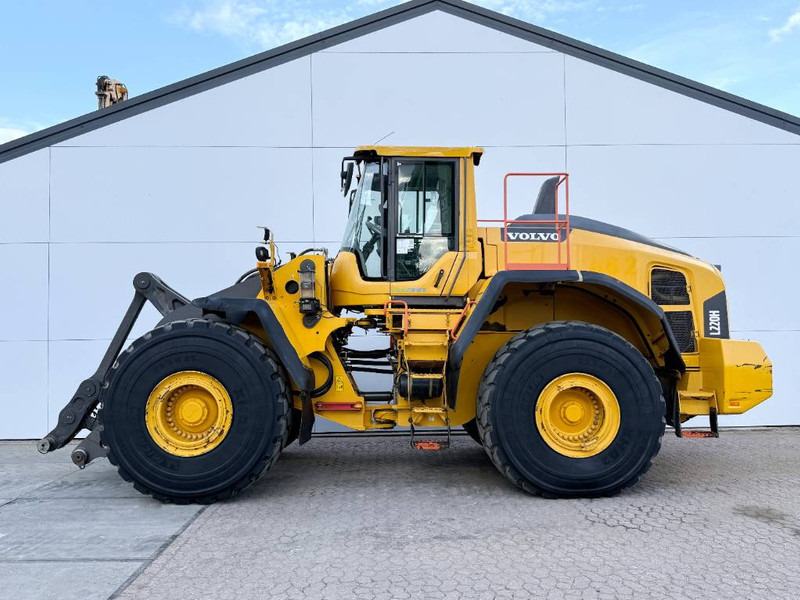 Volvo L220H - German Machine / 3rd Function - Pá carregadora de rodas: foto 1 Volvo L220H - German Machine / 3rd Function - Pá carregadora de rodas: foto 1